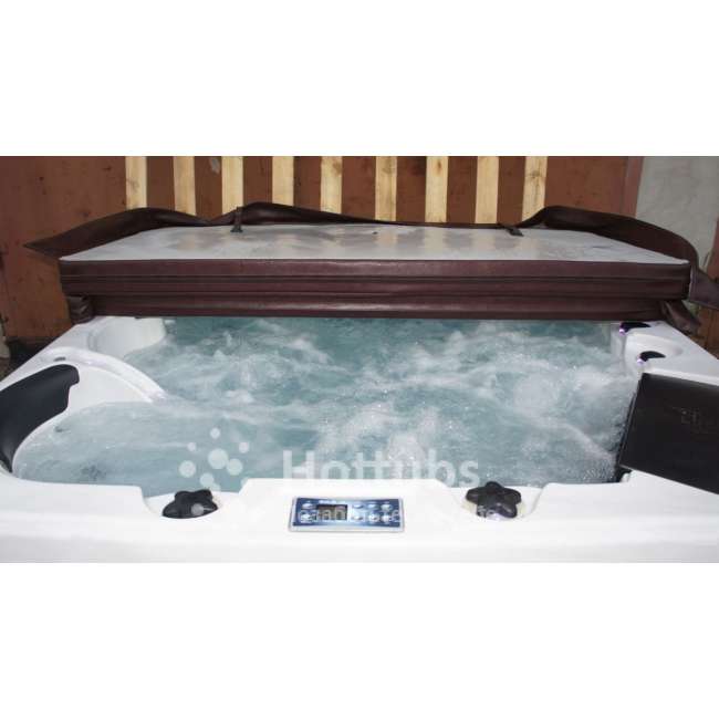 Jazzi Pool Kanzas (Канзас) Jazzi Pool Kanzas (Канзас)